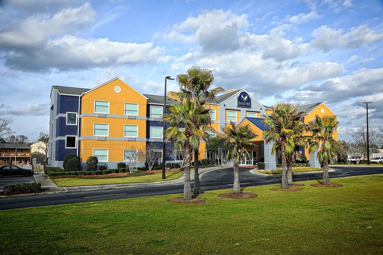 Eagles Nest Inn Statesboro Exteriör bild