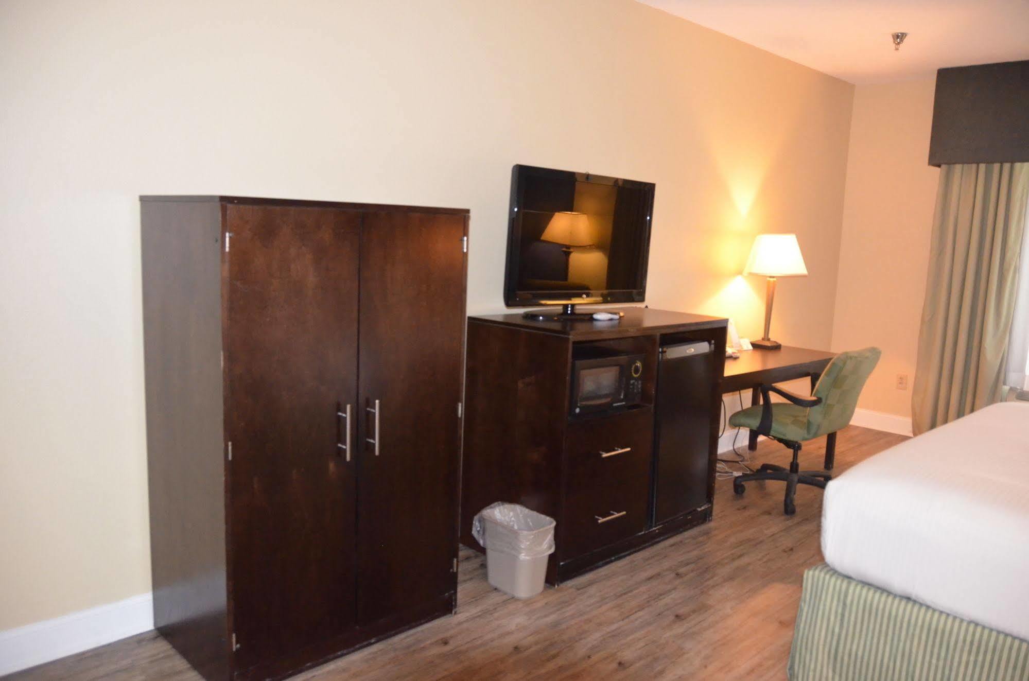 Eagles Nest Inn Statesboro Exteriör bild